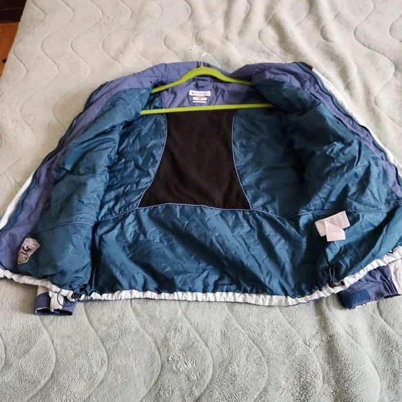 Columbia Jacket - Picture 5 of 9